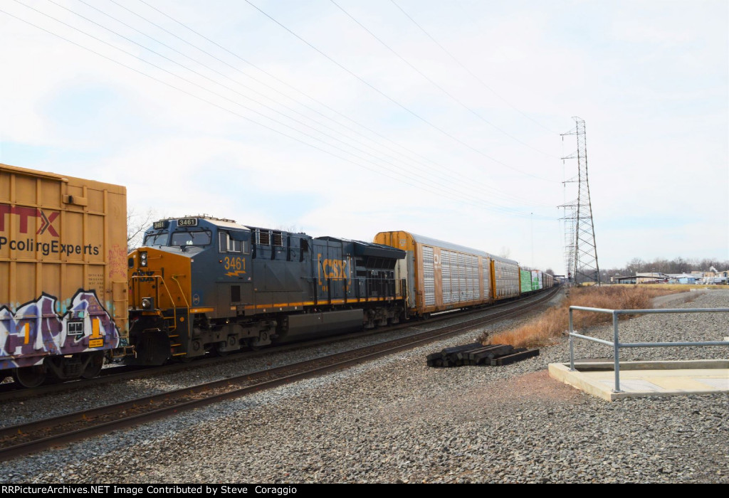 CSX 3461 Nose-Cab-Long Hood Shot